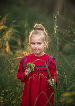 3 year old girl during outdoor children photo session