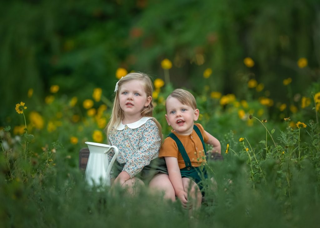 Keep kids engaged during photoshoot