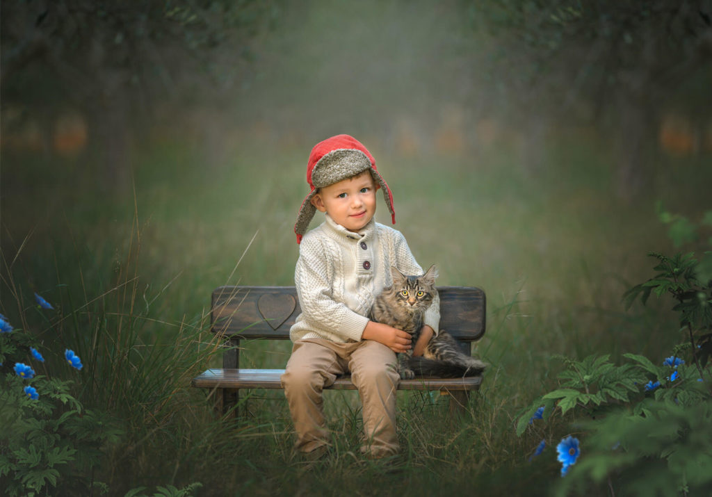 Perth child with their cat during photo session